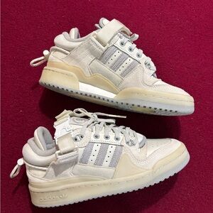 adidas Low-Top Sneakers in White and Black BB